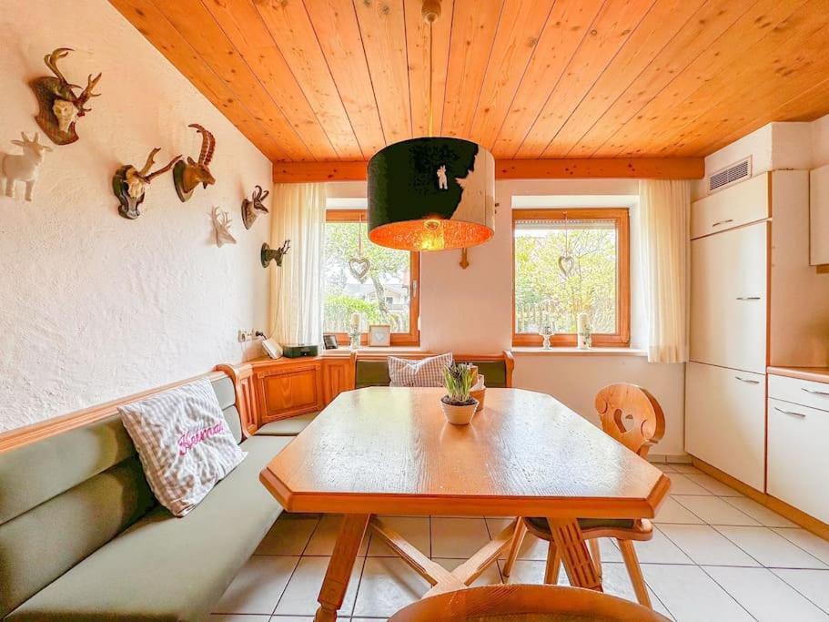Alpines Wohlfuehl-Apartment Oplus โอเบอร์สเทาเฟิน ภายนอก รูปภาพ