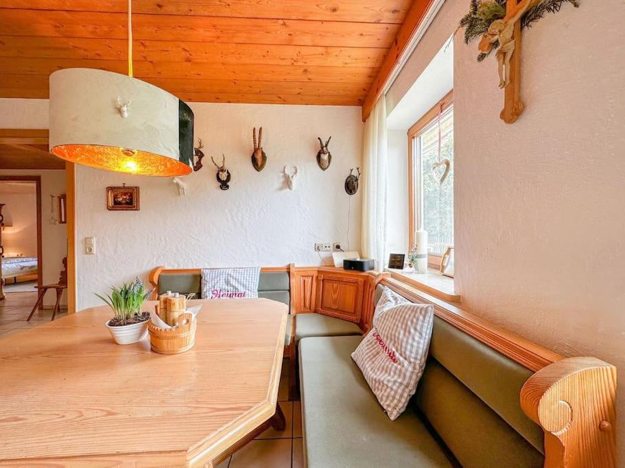 Alpines Wohlfuehl-Apartment Oplus โอเบอร์สเทาเฟิน ภายนอก รูปภาพ