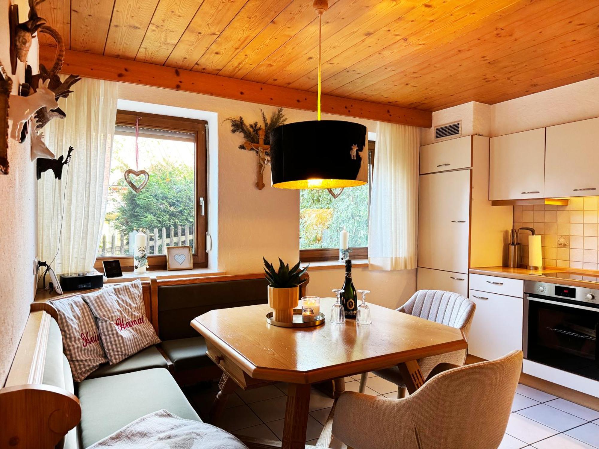 Alpines Wohlfuehl-Apartment Oplus โอเบอร์สเทาเฟิน ภายนอก รูปภาพ